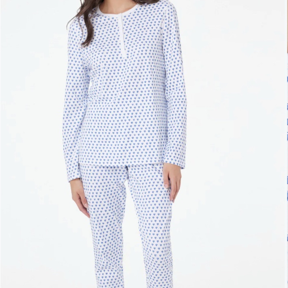 Roller rabbit pajama set worn once medium set